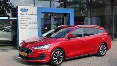 Rood Gebruikt 2024 Ford Focus Titanium Stationwagen | € 28.400 (Eerlijke prijs)