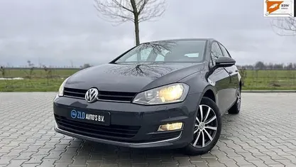 Occasion 2013 VW Golf VII Highline Hatchback | € 9.949 (Goede deal)