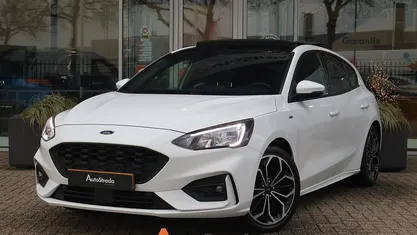 Gebruikt 2021 Ford Focus ST-Line Hatchback | € 17.900 (Eerlijke prijs)