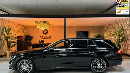 Zwart Gebruikt 2019 Mercedes E200 Stationwagen | € 30.985 (Eerlijke prijs)