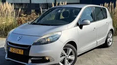 Grijs, metallic lak Gebruikt 2012 Renault Scénic III Dynamique MPV | € 5.990 (Eerlijke prijs)