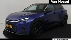 Gebruikt 2024 Lexus LBX SUV | € 40.930 (Eerlijke prijs)
