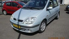 Gebruikt 2002 Renault Scénic MPV | € 999 (Eerlijke prijs)