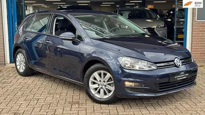 Occasion 2016 VW Golf VII Edition Hatchback | € 10.950 (Eerlijke prijs)