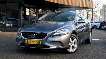 Occasion 2014 Volvo V40 Summum Hatchback | € 8.950 (Goede deal)