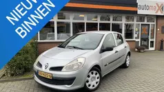 Grijs Gebruikt 2008 Renault Clio II Expression Hatchback | € 2.950 (Eerlijke prijs)