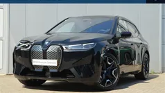 Zwart Gebruikt 2022 BMW iX Executive SUV | € 51.950 (Eerlijke prijs)
