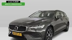 Grijs Gebruikt 2021 Volvo V60 Momentum Stationwagen | € 29.694 (Super prijs)
