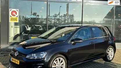 Zwart Occasion 2015 VW Golf VII Comfortline Hatchback | € 7.999 (Eerlijke prijs)