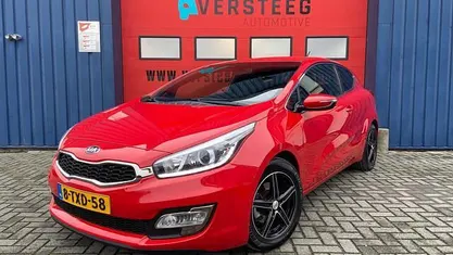 Occasion Kia ProCeed 135 PK (99 kW) 2014 Rood Hatchback