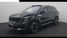 Zwart, metallic lak Gebruikt 2024 Kia Sorento SUV | € 57.440 (Eerlijke prijs)