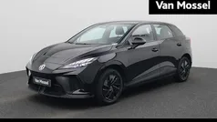 Zwart Gebruikt 2023 MG MG4 EV Hatchback | € 19.495 (Eerlijke prijs)
