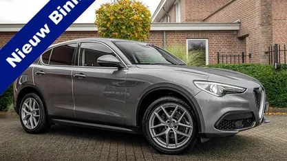 Occasion Alfa Romeo Stelvio Veloce 282 PK (207 kW) 2017 Grijs SUV