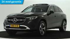 Zwart Gebruikt 2023 Mercedes GLC300e Luxury SUV | € 59.950 (Goede deal)