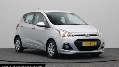 Gebruikt 2016 Hyundai i10 Comfort Hatchback | € 8.240 (Eerlijke prijs)