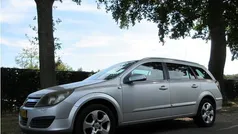Grijs Gebruikt 2006 Opel Astra Cosmo Stationwagen | € 1.290 (Eerlijke prijs)