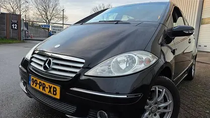 Zwart Gebruikt 2004 Mercedes A170 Elegance MPV | € 1.700 (Eerlijke prijs)