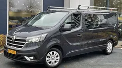 Grijs Gebruikt 2024 Renault Trafic Luxe MPV | € 34.450 (Eerlijke prijs)