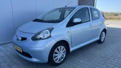 Gebruikt 2008 Toyota Aygo Hatchback | € 2.300 (Eerlijke prijs)