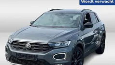 Grijs Gebruikt 2021 VW T-Roc Sport SUV | € 28.950 (Eerlijke prijs)