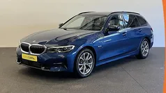 Gebruikt 2022 BMW 320 Sport Line Stationwagen | € 30.390 (Eerlijke prijs)