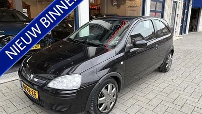 Gebruikt 2005 Opel Corsa Hatchback | € 1.199 (Eerlijke prijs)