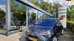 Grijs Gebruikt 2019 Toyota Aygo X-play Hatchback | € 9.500 (Eerlijke prijs)