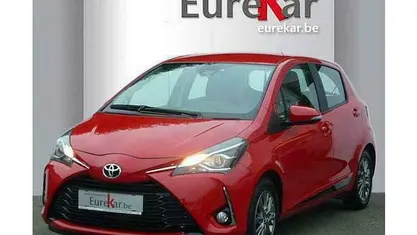 Occasion Toyota Yaris 110 PK (80 kW) 2017 Rood Sedan