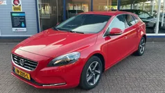 Rood Gebruikt 2016 Volvo V40 Stationwagen | € 14.500 (Super prijs)