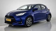 Blauw Gebruikt 2024 Toyota Yaris Hatchback | € 22.945 (Eerlijke prijs)