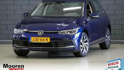Occasion 2021 VW Golf VIII Style Hatchback | € 22.950 (Eerlijke prijs)