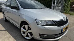 Grijs, metallic lak Gebruikt 2015 Skoda Rapid Business Line Hatchback | € 4.999 (Super prijs)