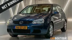Grijs Gebruikt 2006 VW Golf V Hatchback | € 3.990 (Eerlijke prijs)
