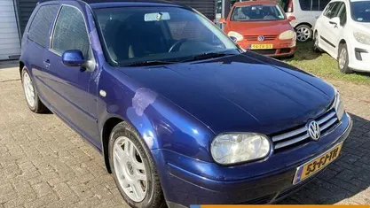 Occasion VW Golf IV Highline 150 PK (110 kW) 2000 Blauw Hatchback