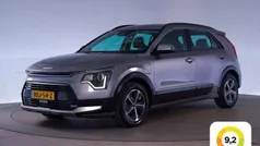 Grijs Gebruikt 2022 Kia Niro SUV | € 27.845 (Eerlijke prijs)