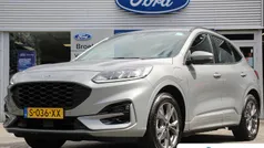 Grijs Gebruikt 2023 Ford Kuga ST-Line SUV | € 27.895 (Eerlijke prijs)