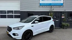 Wit Gebruikt 2018 Ford Kuga ST-Line SUV | € 18.888 (Eerlijke prijs)