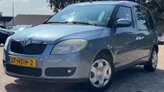 Blauw Gebruikt 2008 Skoda Roomster Stationwagen | € 3.999 (Eerlijke prijs)