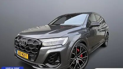 Occasion 2024 Audi Q7 Competition SUV | € 87.900 (Eerlijke prijs)