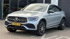 Grijs Gebruikt 2020 Mercedes GLC300 Premium Coupé | € 44.999 (Eerlijke prijs)