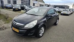 Zwart Gebruikt 2011 Opel Corsa Cosmo Hatchback | € 1.999 (Super prijs)