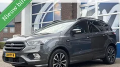 Gebruikt 2018 Ford Kuga ST-Line SUV | € 18.400 (Eerlijke prijs)