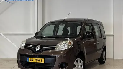 Bruin Gebruikt 2014 Renault Kangoo Expression MPV | € 7.444 (Goede deal)