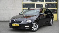 Zwart Gebruikt 2020 Skoda Octavia Business Line Stationwagen | € 15.950 (Goede deal)