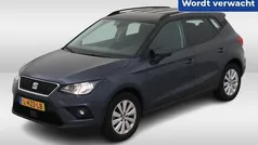 Grijs Gebruikt 2021 Seat Arona Business SUV | € 17.950 (Eerlijke prijs)