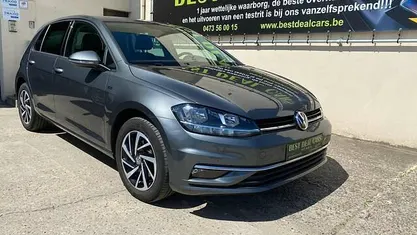 Occasion 2018 VW Golf Comfortline Sedan | € 18.990 (Eerlijke prijs)