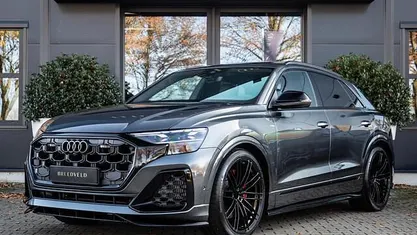 Nieuw Audi Q8 Competition 488 PK (358 kW) 2026 Grijs SUV