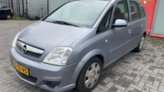 Grijs, metallic lak Gebruikt 2006 Opel Meriva Enjoy MPV | € 2.999 (Eerlijke prijs)