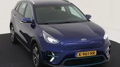 Blauw, metallic lak Gebruikt 2020 Kia e-Niro SUV | € 19.900 (Eerlijke prijs)