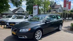 Grijs, metallic lak Gebruikt 2013 Volvo V70 Stationwagen | € 9.450 (Eerlijke prijs)